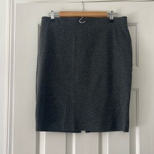 Old Navy Grey Pencil Skirt